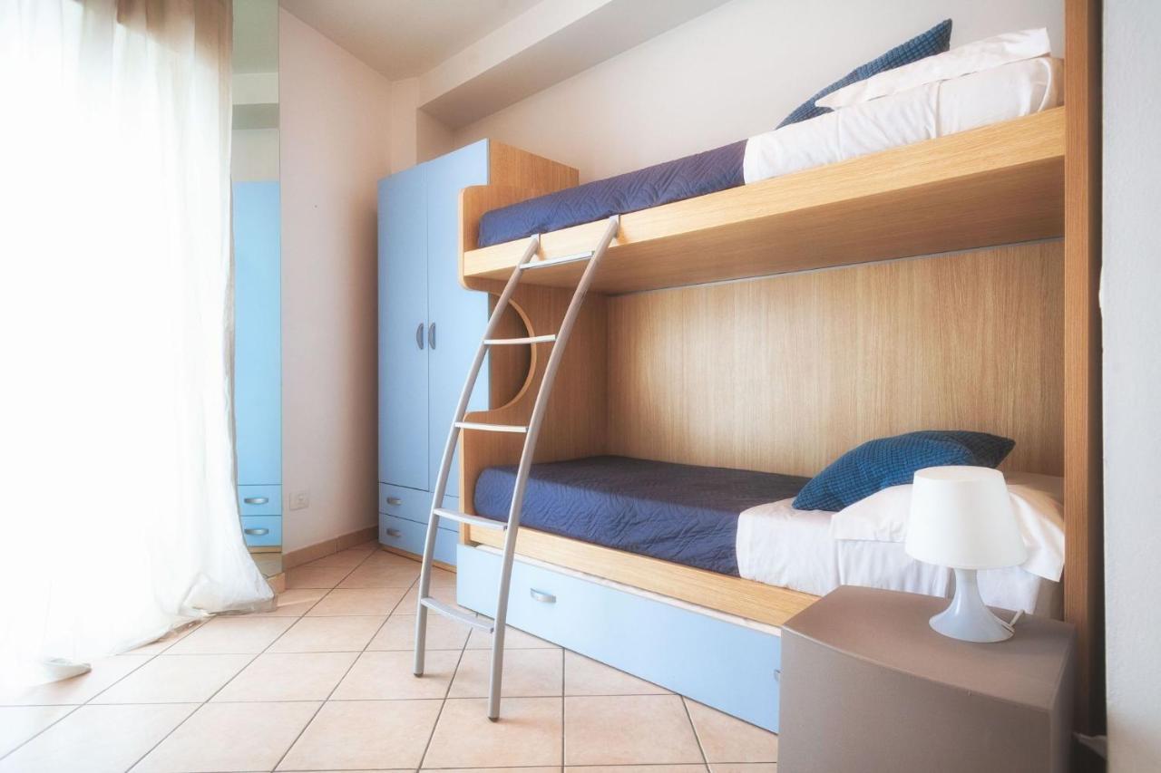 Residenza Alma Lejlighedshotel Riccione Eksteriør billede