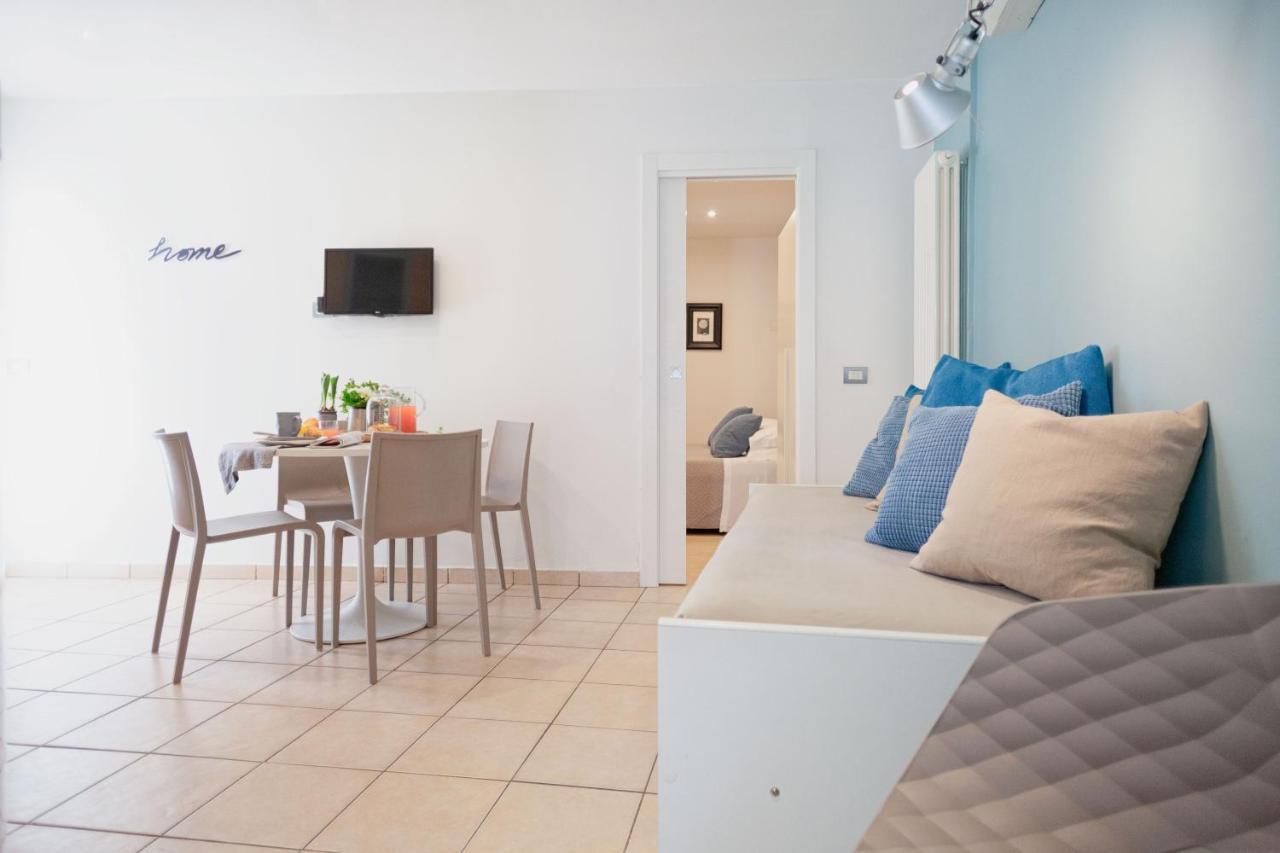 Residenza Alma Lejlighedshotel Riccione Eksteriør billede